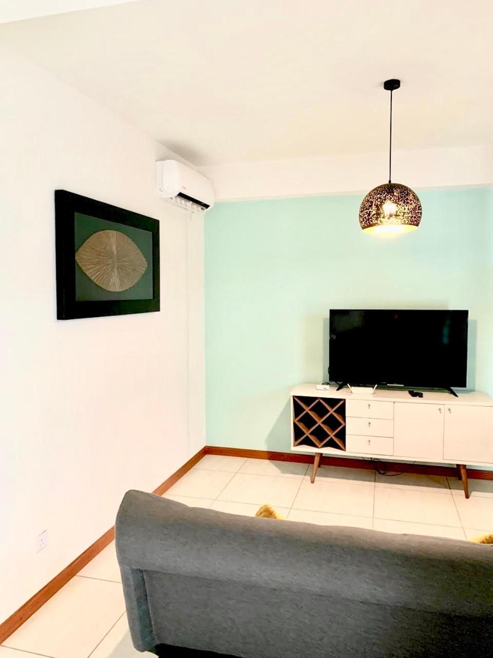 Luxury Westwood Apartment+Pool Flic en Flac Room photo