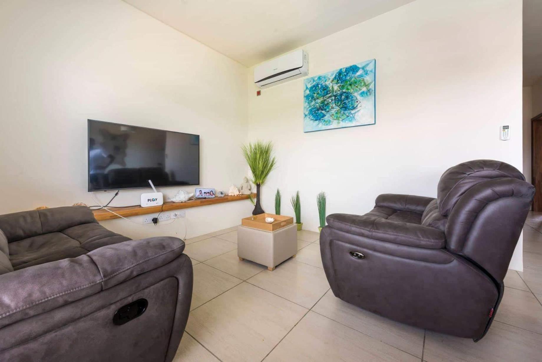Luxury Westwood Apartment+Pool Flic en Flac Room photo